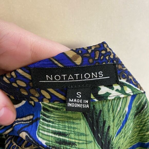 Notations | Women's Blouse With Under Tank and Necklace - Picture 5 of 5